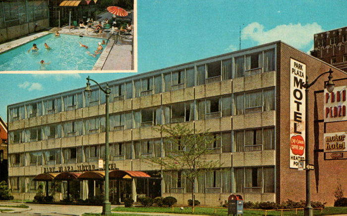 Park Plaza Motor Hotel - Old Postcard Shot (newer photo)
